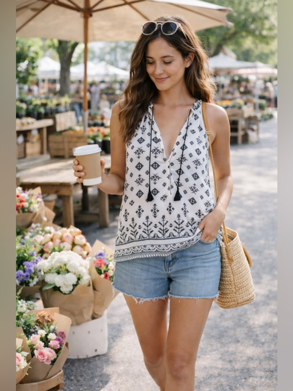 Joie “Eniko” White & Black Tribal Print Silk Tank Top ~ Sz Small